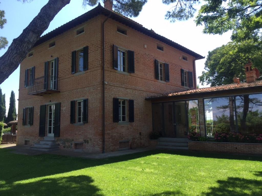 בטולה Relais Montemaggiore מראה חיצוני תמונה