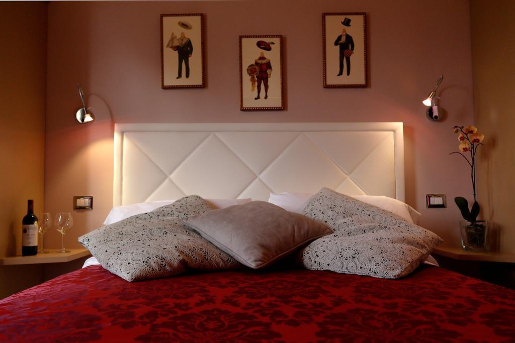 בטולה Relais Montemaggiore מראה חיצוני תמונה