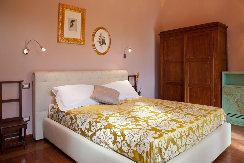 בטולה Relais Montemaggiore מראה חיצוני תמונה