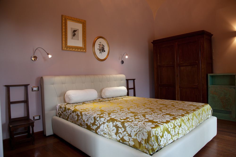בטולה Relais Montemaggiore מראה חיצוני תמונה