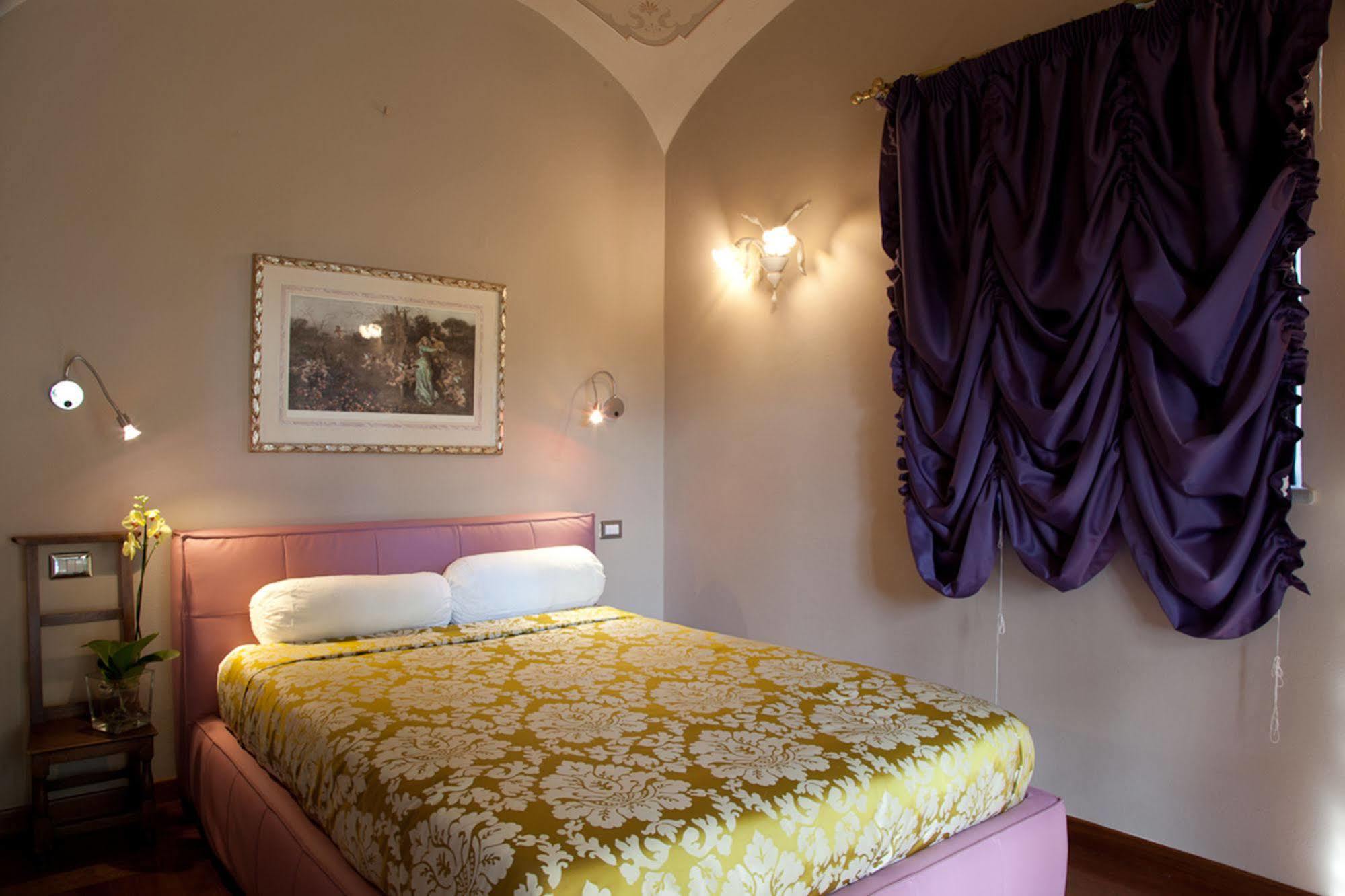 בטולה Relais Montemaggiore מראה חיצוני תמונה